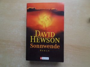 gebrauchtes Buch – David Hewson – Sonnwende