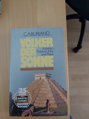 gebrauchtes Buch – Burland, Cottie A – Völker der Sonne