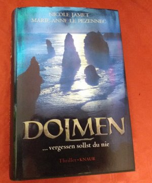 gebrauchtes Buch – Nicole Jamet – Dolmen … vergessen sollst du nie