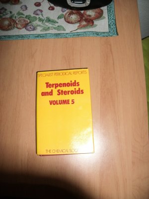 Terpenoids and Steroids: Volume 5 (Specialist Periodical Reports)