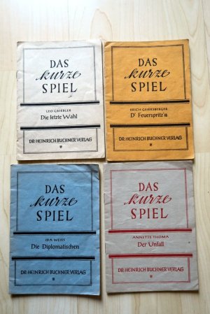 antiquarisches Buch – Das kurze Spiel: Geiersberger – 4 x Das kurze Spiel: D'Feuerspritz'n / Die letzte Wahl / Die Diplomatischen / Der Unfall.