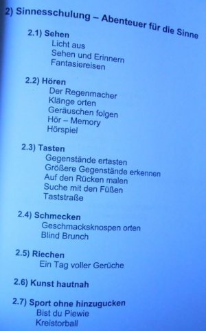 gebrauchtes Buch – Dialog im Dunkeln. Eine Ausstellung zur Entdeckung des Unsichtbaren. Das pädagogische Begleitheft mit Spielen und Übungen für alle Jahrgangsstufen und mit Kopiervorlagen