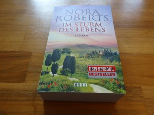 gebrauchtes Buch – Nora Roberts – Im Sturm des Lebens