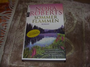 gebrauchtes Buch – Nora Roberts – Sommerflammen