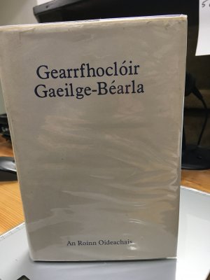 gebrauchtes Buch – O Donaill – Gearrfhocloir Gaeilge-Bearla (English-Irish Dictionary)