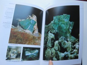 gebrauchtes Buch – Kastning, Jürgen; Schlüter, Jochen – Die Mineralien von Hagendorf und ihre Bestimmung