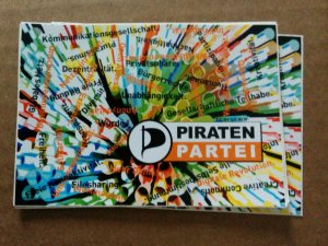 gebrauchtes Buch – Piratenpartei-Aufkleber von 2011, 13 Motive