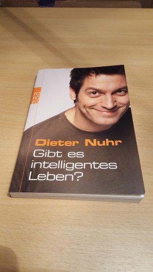 gebrauchtes Buch – Dieter Nuhr – Gibt es intelligentes Leben?