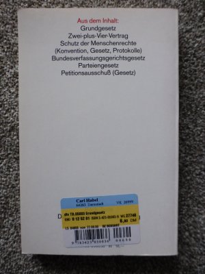 gebrauchtes Buch – Grundgesetz GG - mit Menschenrechtskonvention, Verfahrensordnung des Europäischen Gerichtshofs für Menschenrechte, Bundesverfassungsgerichtsgesetz, Parteiengesetz, Untersuchungsausschussgesetz, Gesetz über den, Petitionsausschuss, Vertrag über die Europäi