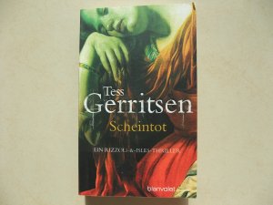 gebrauchtes Buch – Tess Gerritsen – Scheintot - Ein Rizzoli-&-Isles-Thriller