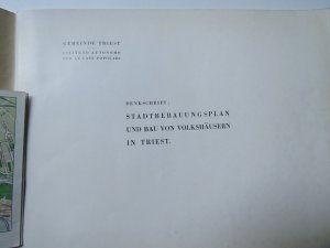 antiquarisches Buch – Gemeinde Triest – Denkschrift: Stadtbebauungsplan und Bau von Volkshäusern in Triest (1960)