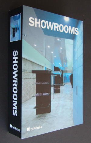 gebrauchtes Buch – Antonello Boschi – Showrooms