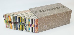 22 Kunstkleinbücher aus den Jahren 1993–1997, gestaltet von 11 Künstlerinnen und Künstlern, mit Texten von 12 Autoren, gedruckt in den unterschiedlichsten […]