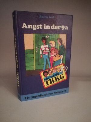 Angst in der 9a. Ein Fall für TKKG. Ein Jugendbuch von Pelikan