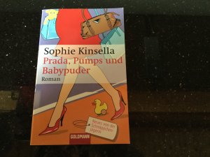 gebrauchtes Buch – Sophie Kinsella – Prada, Pumps und Babypuder - Ein Shopaholic-Roman 5