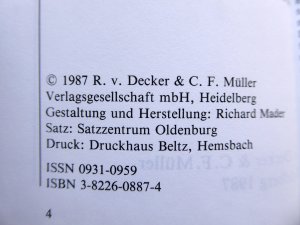 gebrauchtes Buch – Thaden, Hans W von – Umweltschutz - Umweltpolitik - Gesetzliche Grundlagen - praktische Durchsetzung