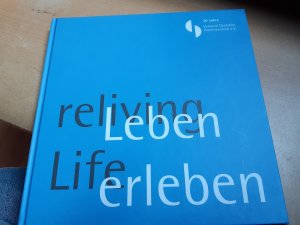 gebrauchtes Buch – Dr. Werner Kleophas – reliving Life - Leben erleben [Gebundene Ausgabe] by