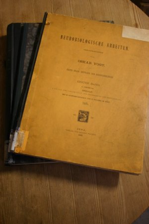 Neurobiologische Arbeiten. 1. Serie: Beiträge zur Hirnfaserlehre, Bd. 1, 1. LIEFERUNG, Inhalt: 1. Cécile und Oskar Vogt, Zur Erforschung der Hirnfaserung […]