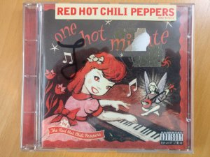 One Hot Minute