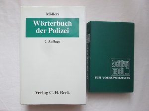 gebrauchtes Buch – 1.) Wörterbuch der Polizei + 2.) Schlag nach für Volkspolizisten