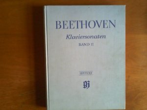 Klaviersonaten Band II: Nr. 16 - 32. Nach Eigenschriften und Originalausgaben herausgegeben von B. A. Wallner. Fingersatz von Conrad Hansen.