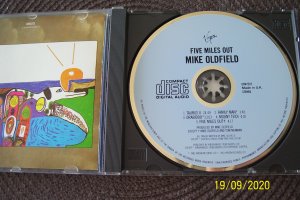 gebrauchter Tonträger – Mike Oldfield – Five Miles Out