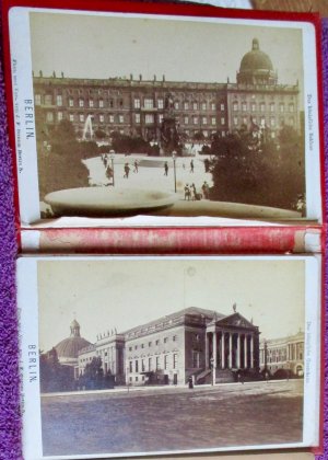 gebrauchtes Buch – J. F. Stiehm – Berlin.   Album mit 12 Postkarten.