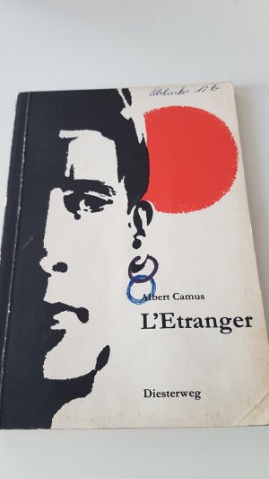 gebrauchtes Buch – Camus, Albert, Hrsg – L' Etranger. Texte integral avec une Notice biographique et litteraire, des Notes explicatives et des Elements de bibliographie critique