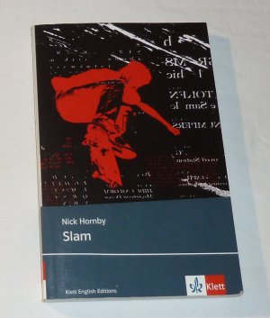 gebrauchtes Buch – Nick Hornby – Slam - Schulausgabe für das Niveau B2, ab dem 6. Lernjahr. Ungekürzter englischer Originaltext mit Annotationen  leichte Gebrauchsspuren, Eintragungen auf 3 der 264 Seiten