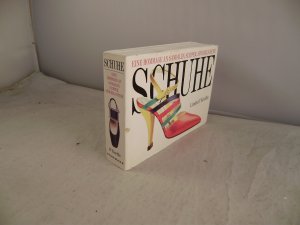 Schuhe, eine Hommage an Sandalen, Slipper, Stöckelschuhe