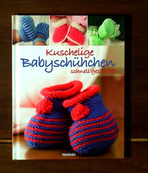 Kuschelige Babyschühchen schnell gestrickt