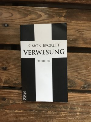 gebrauchtes Buch – Simon Beckett – Verwesung