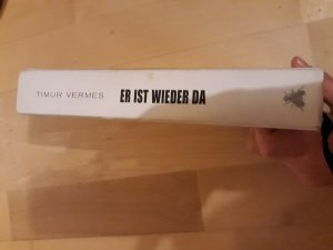 gebrauchtes Buch – Timur Vermes – Er ist wieder da - Der Roman