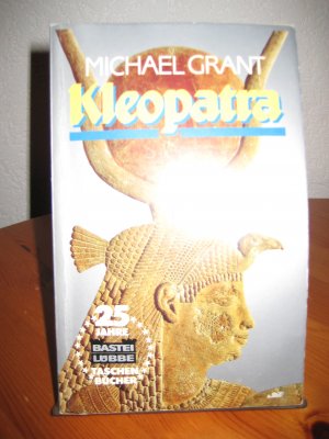 gebrauchtes Buch – Michael Grant – Kleopatra