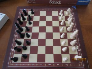 gebrauchtes Spiel – Schach