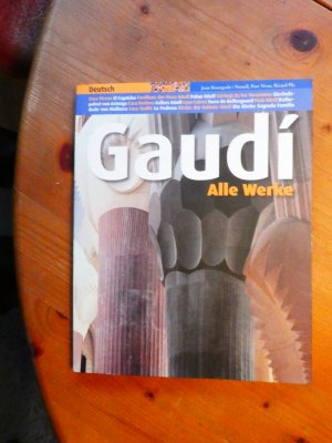 gebrauchtes Buch – Gaudí