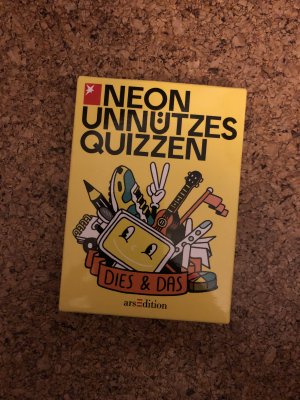 Neon unnützes Quizzen