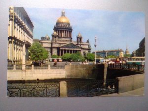 gebrauchtes Buch – Leningrad / Sankt Petersburg - Isaakskathedrale (mit Brücke) / Kathedrale des Heiligen Isaak von Dalmatien - Russland (ungelaufen) Ansichtskarte