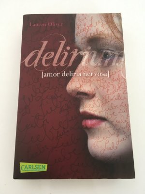 gebrauchtes Buch – Lauren Oliver – Delirium