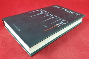 gebrauchtes Buch – Tracy, P. J – Memento