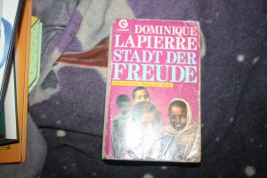 gebrauchtes Buch – Dominique Lapierre – Stadt der Freude