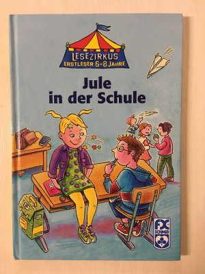 Jule in der Schule