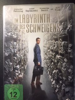 Im Labyrinth des Schweigens