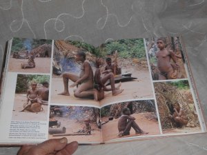 gebrauchtes Buch – Wolfgang Uhl – Babinga. Chancen für die Zwergmenschen von Afrika? - geb. Deutsche Erstausgabe