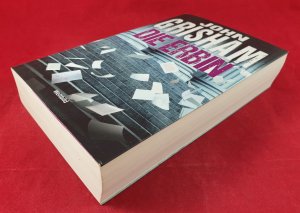 gebrauchtes Buch – Grisham, John und Kristiana Dorn-Ruhl – Die Erbin : Roman. John Grisham. Aus dem Amerikan. von Kristiana Dorn-Ruhl ...