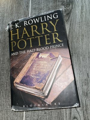 gebrauchtes Buch – Rowling, Joanne K – Harry Potter and the Half-Blood Prince - Adult Edition