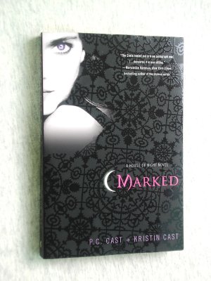 gebrauchtes Buch – Cast, P.C. + Cast – Marked