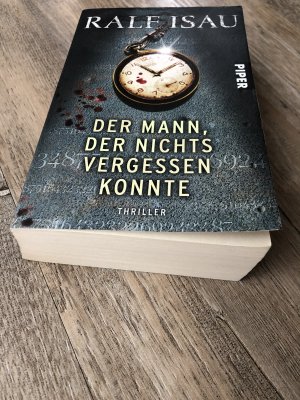 gebrauchtes Buch – Ralf Isau – Der Mann, der nichts vergessen konnte