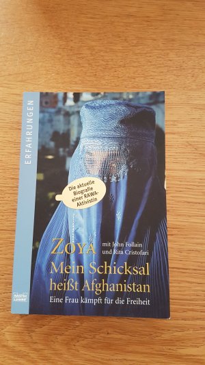 gebrauchtes Buch – Follain, John;Cristofari – Zoya Mein Schicksal heißt Afghanistan