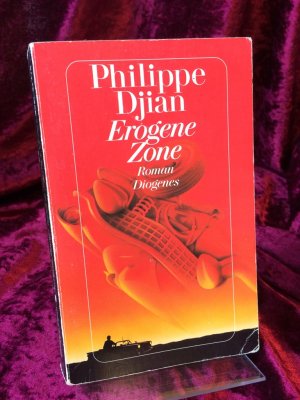 gebrauchtes Buch – Philippe Djian – Erogene Zone. Roman. Aus dem Französischen von Michael Mosblech.